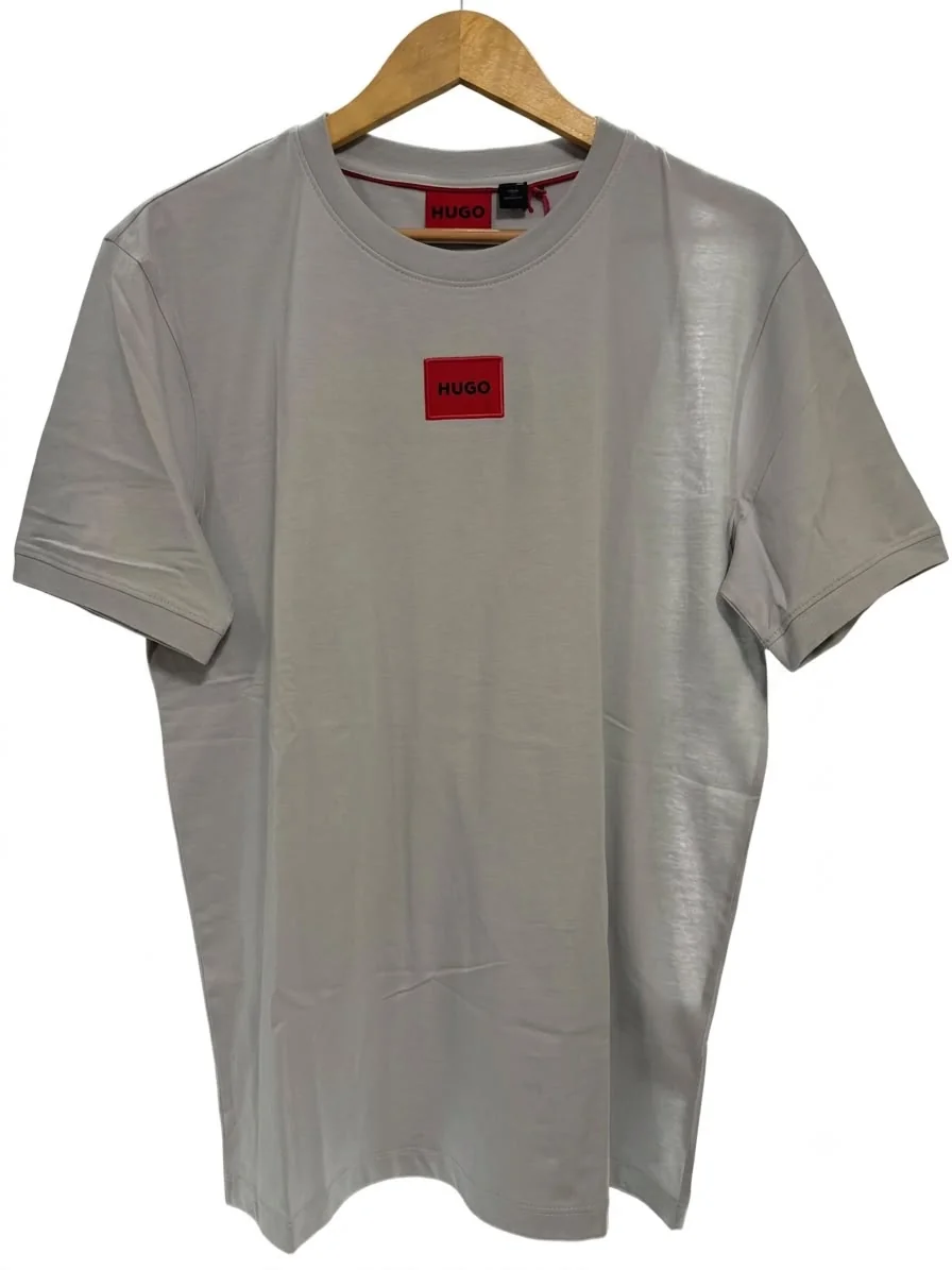 Hugo Tee